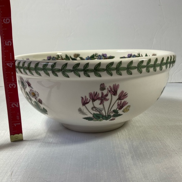Portmeirion Botanic Garden Serving Bowl, Susan Williams-Ellis, Treasure Flower - Picture 2 of 7